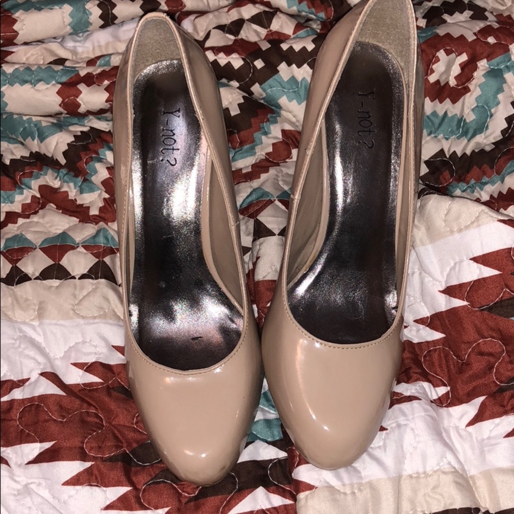 Worn once y-not pumps. Nude